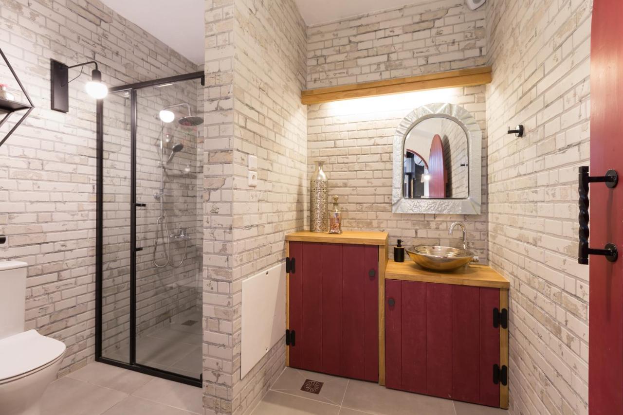 Stema Luxury Escape, Rooftop Jacuzzi & Panoramic Views Atsipopoulo Exterior photo